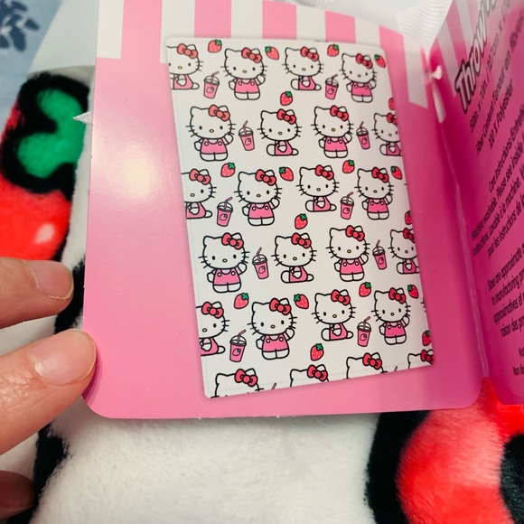 Hello Kitty Strawberry Milkshake Plush Throw ❤️ - Picture 3 of 6